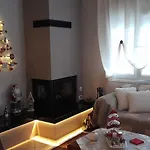 Casa de Férias Alex House Gorgogiri